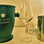 RECRACHER LE VIN, C'EST AUSSI L'ADORER !